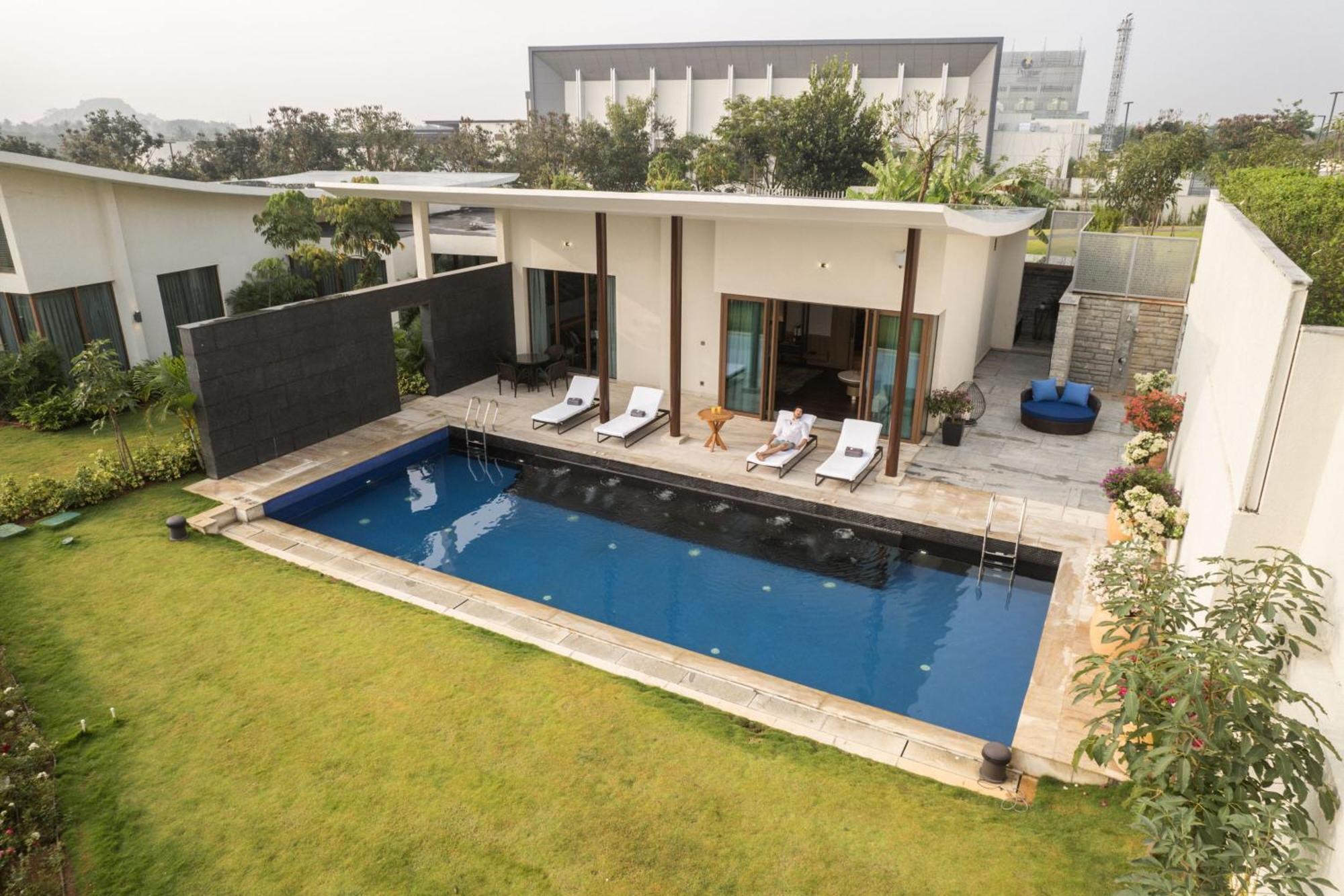 Avati Jw Marriott Hotel Bengaluru Prestige Golfshire Resort & Spa מראה חיצוני תמונה