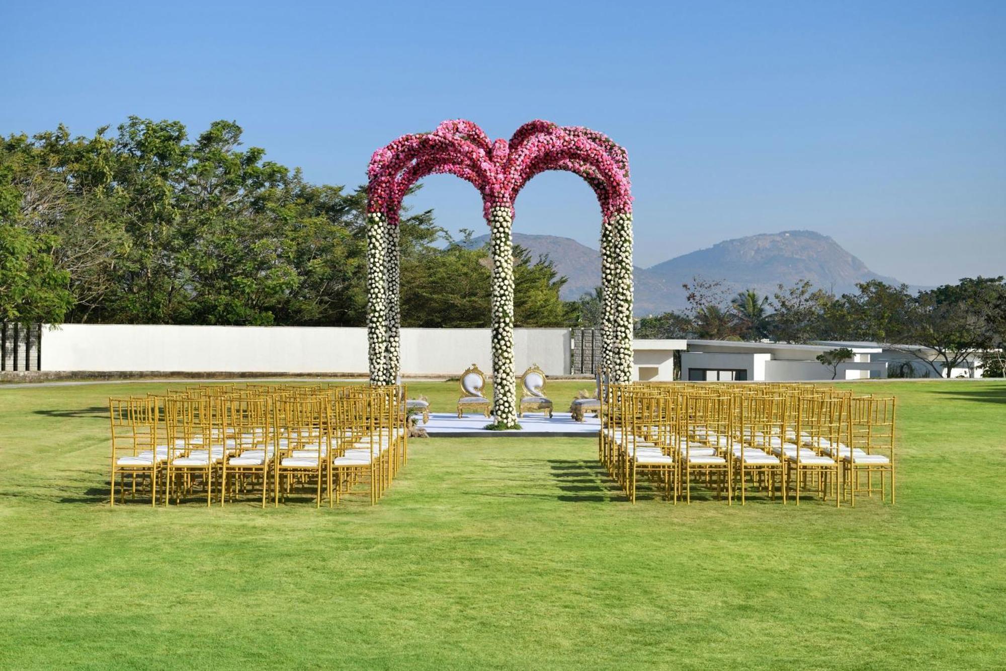Avati Jw Marriott Hotel Bengaluru Prestige Golfshire Resort & Spa מראה חיצוני תמונה